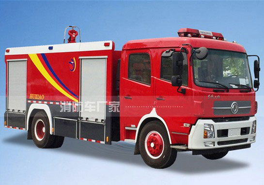 6噸東風(fēng)天錦水罐消防車價格