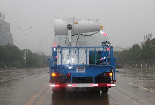 東風柳汽小三軸18噸灑水車高清圖片