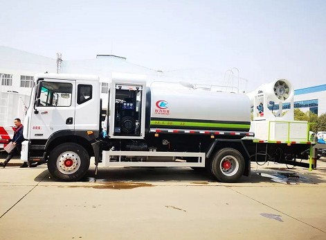 50-100米國五東風D9抑塵車 50-100米國五東風D9抑塵車