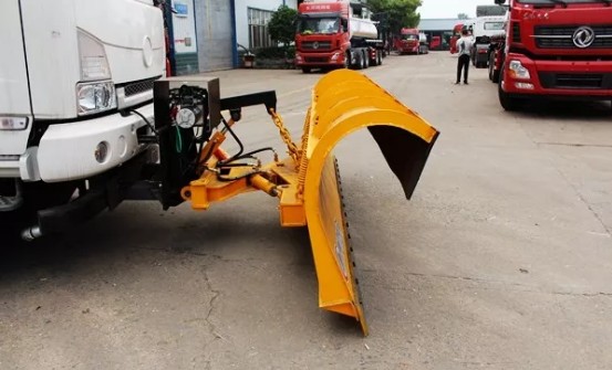 3.3米推雪鏟圖片 3.3米推雪鏟圖片