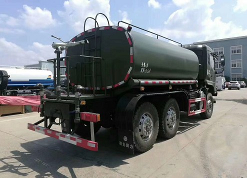 國六東風SCS5165GPSDFV6型六驅灑水車圖片 國六東風SCS5165GPSDFV6型六驅灑水車圖片