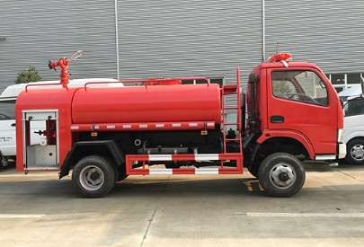 東風小霸王四驅森林消防灑水車圖片 東風小霸王四驅森林消防灑水車圖片