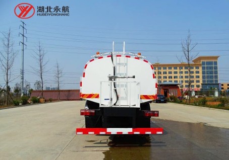 國六東風(fēng)多利卡D9路面清洗車圖片 國六東風(fēng)多利卡D9路面清洗車圖片