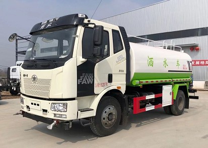 國(guó)六12方解放J6L灑水車圖片 國(guó)六12方解放J6L灑水車圖片