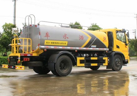 ����9.2���|�L�A��T3��ˮ܇�DƬ