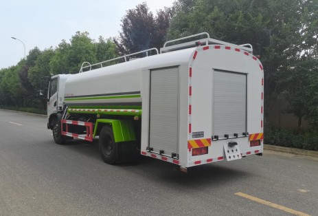 國六東風華神(T3)11方消防灑水車 國六東風華神(T3)11方消防灑水車