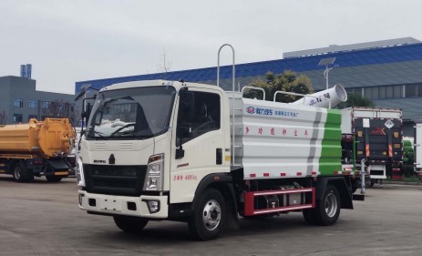 重汽豪沃7方藍牌灑水車整車圖片